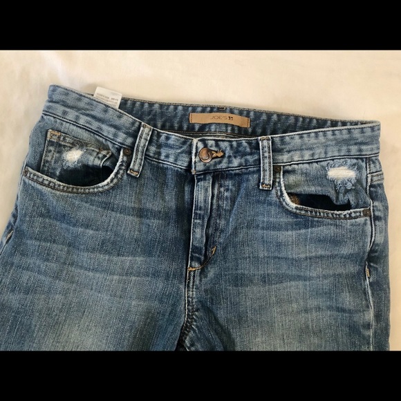 Joe’s jeans distressed boyfriend jean - Picture 3 of 4